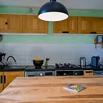 Au Coeur Du Village *